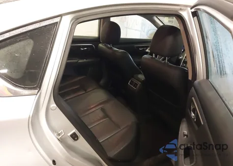 2015 Nissan Altima 2.5 Sl из США, поврежденный, VIN 1N4AL3AP5FC122858